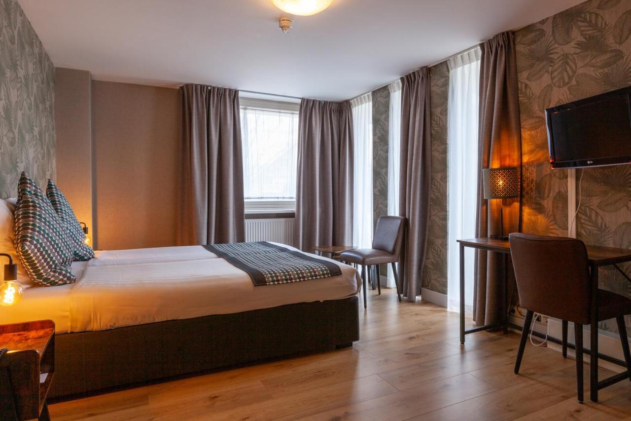 Amsterdam 3*